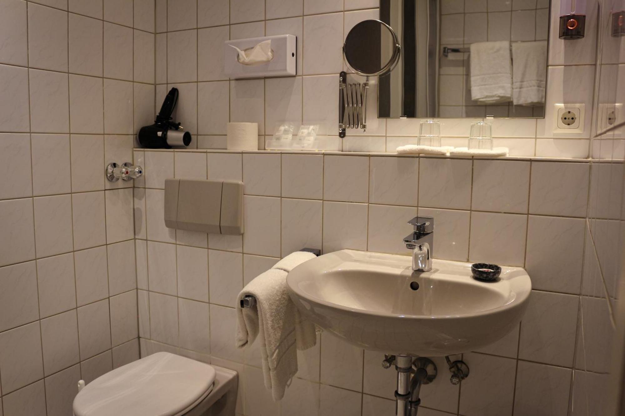 Rheinhotel Schulz Unkel Exterior foto